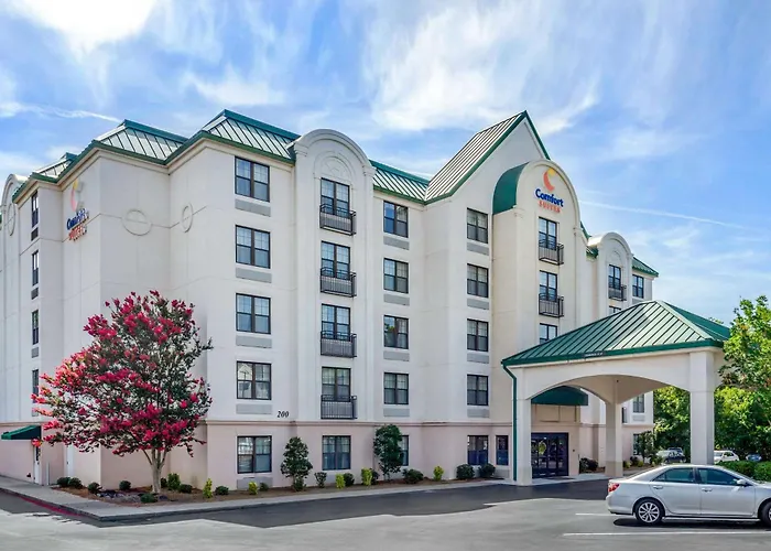Hotel Comfort Hanes Mall