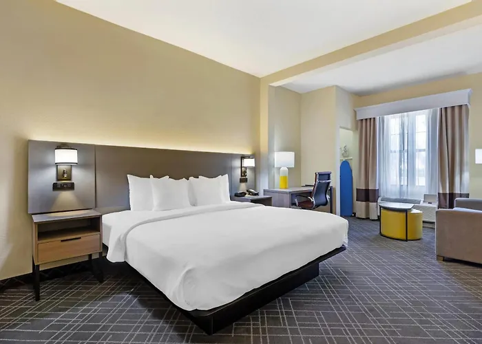 Comfort Hanes Mall Hotel Winston-Salem