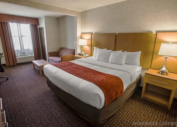 Hotel Comfort Hanes Mall 4*