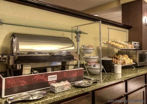 Comfort Hanes Mall Hotel